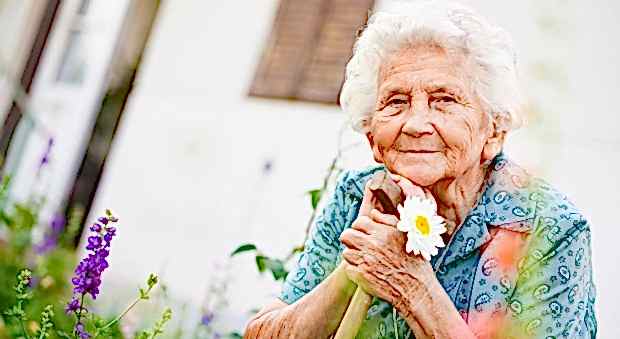 пенсионерка